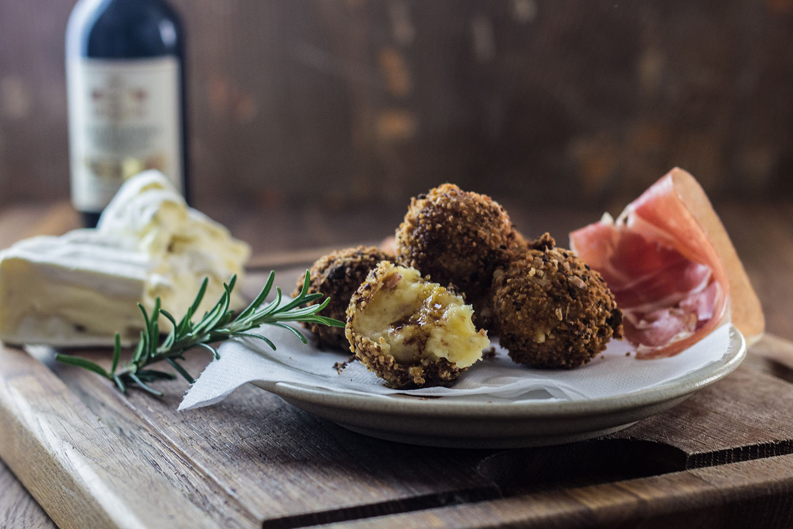 Crispy Croquettes with Double Cream Truffle & Porcini Mushroom Castello