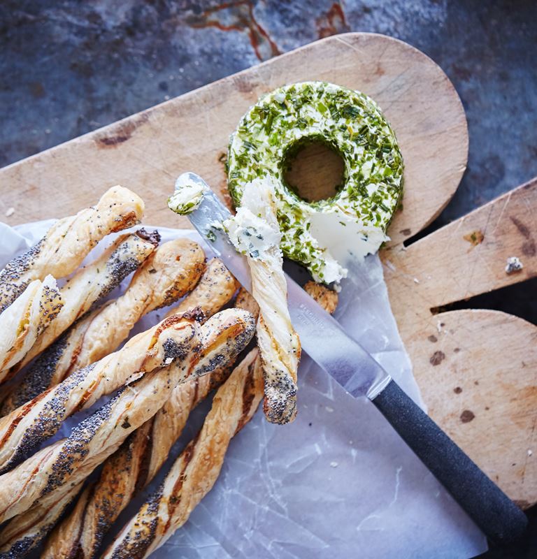 Puff Pastry Breadsticks with Chive & Spring Onion Cream Cheese