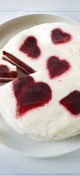 Beetroot Cake with Lime Icing