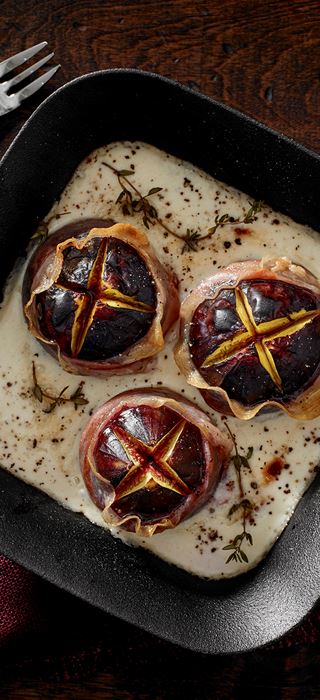 Roasted Figs With Smoked Gorgonzola