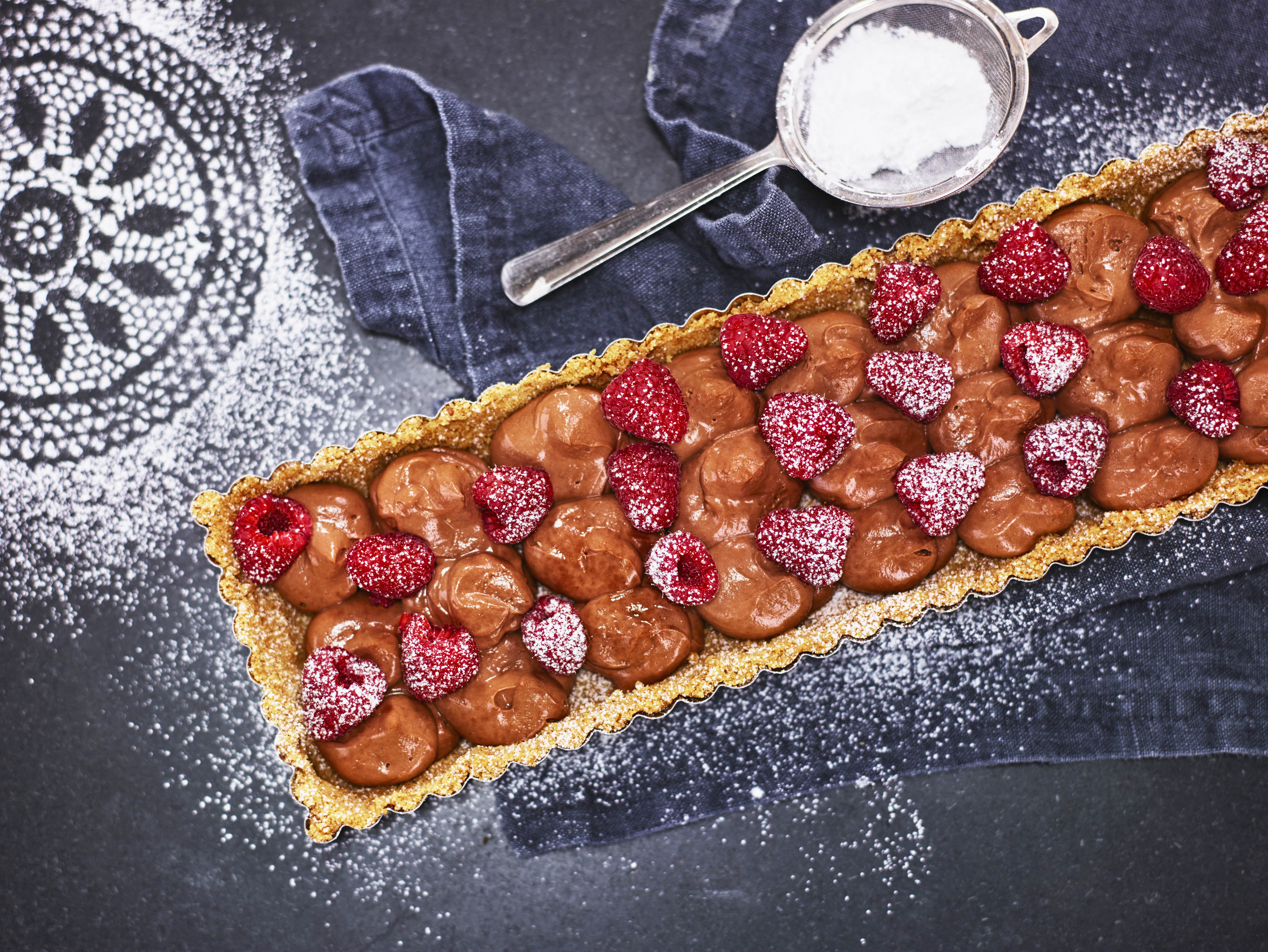 Schokoladen-Tarte mit Himbeeren | Castello®️