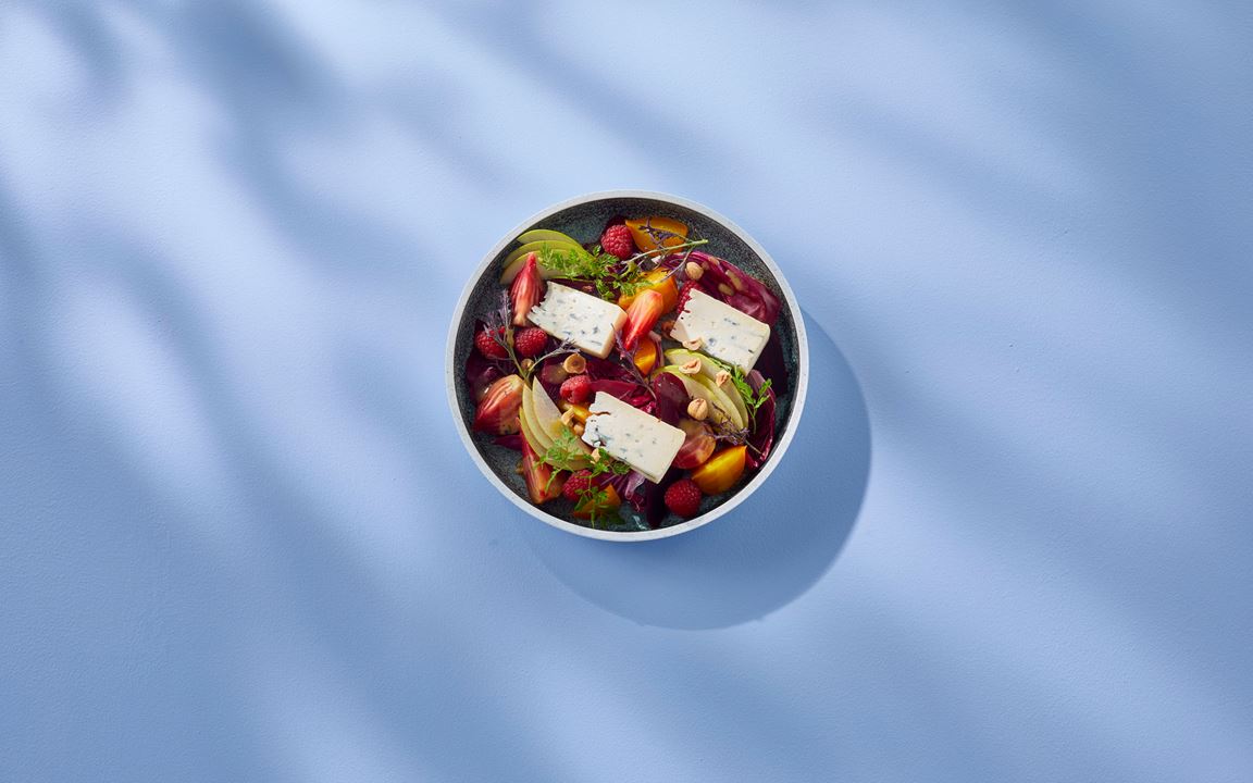 Beetroot and blue cheese salad