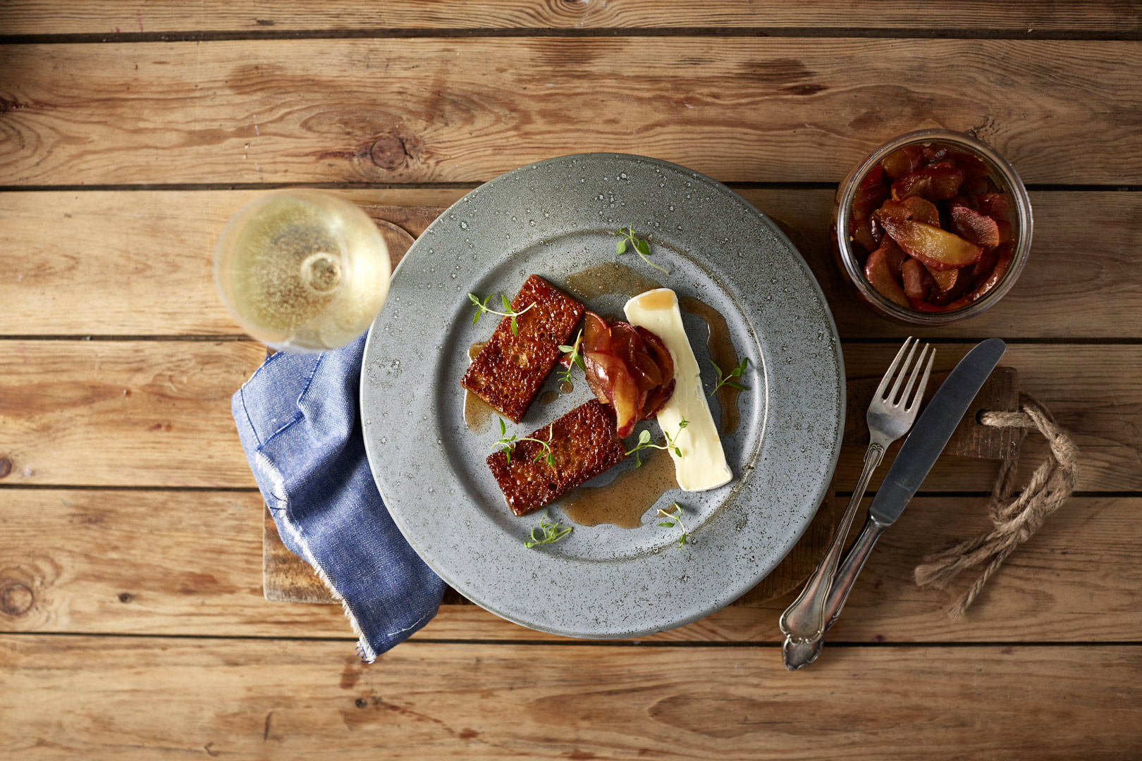 Creamy White with french toast and apple compote