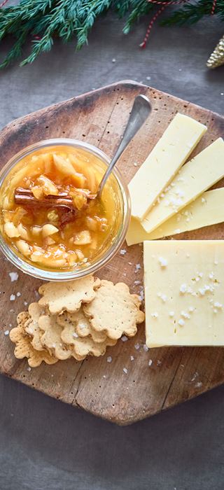Cheddar and orange marmalade with sherry and almonds