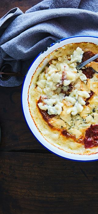 Macaroni Cheese with bacon & blue cheese