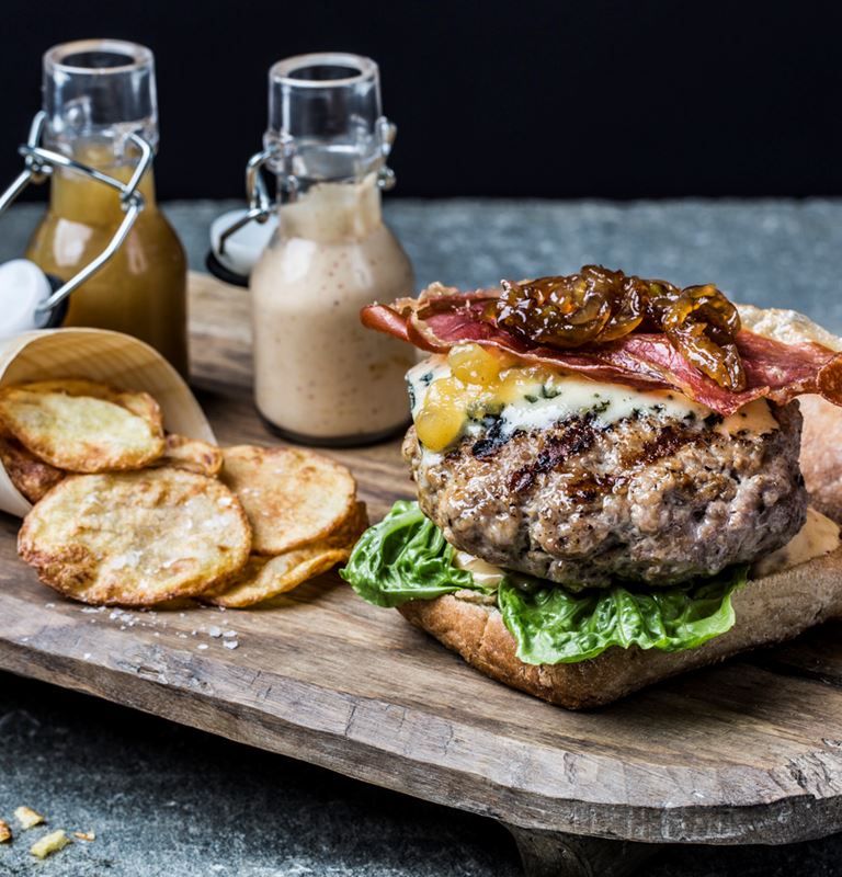 Ultimate gourmet burger with pork, blue cheese and apple