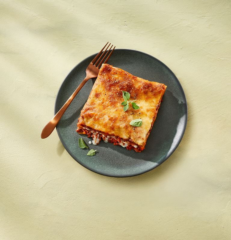 Classic lasagne with Castello® cheese bake