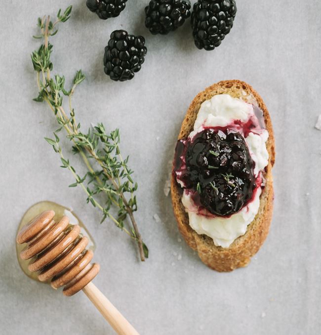 Blackberry thyme crostini with Blue Cheese