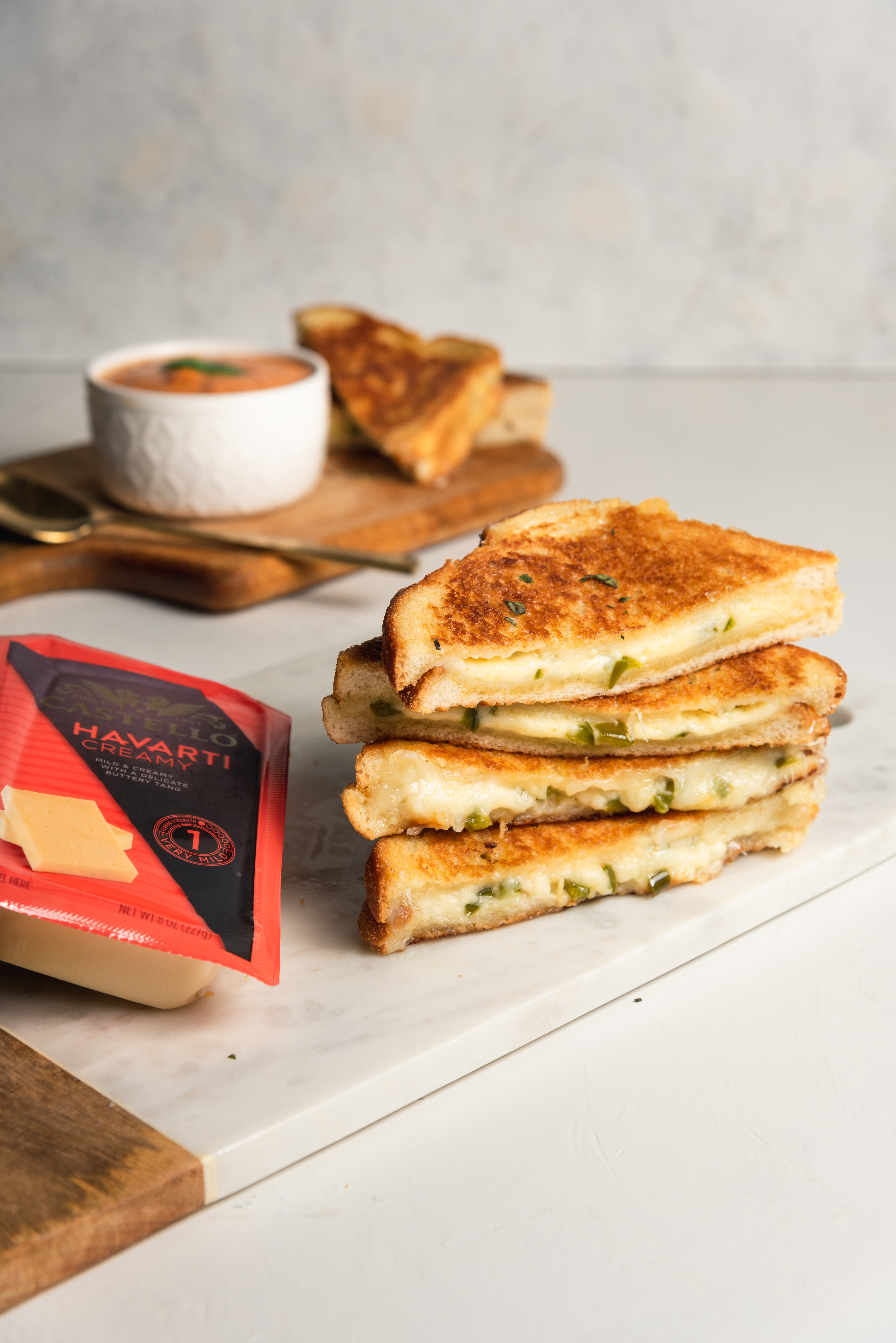Creamy Havarti Jalapeño Grilled Cheese Sandwich Castello®️