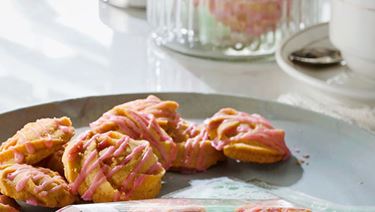 Butter Cookies With Rose Icing, ‘Biskut Mentega Ros’