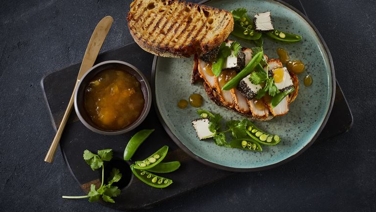 Frischkäse-Sandwich mit indischem Touch