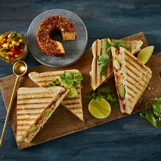 Frischkäse-Sandwich mit mexikanischer Note