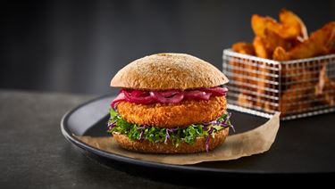 Honig-Senf-Burger mit Crispy Coated Cheese Patties