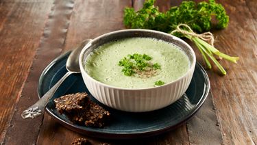 Petersiliensuppe mit Arla Buko® der Sahnige