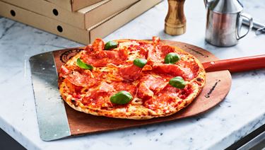 Pizza Salame Piccante