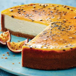 Bagt cheesecake med vanilje og passionsfrugt
