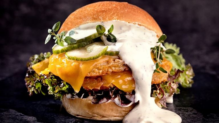 Bearnaise and potato burger