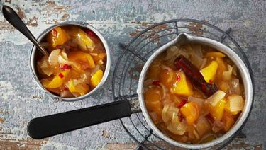 Aprikoosi-mangochutney