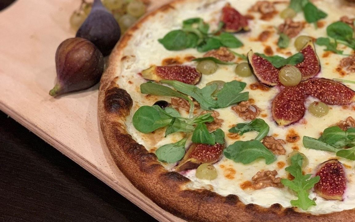 Pizza aux saveurs d'automne et mozzarella gros brins 