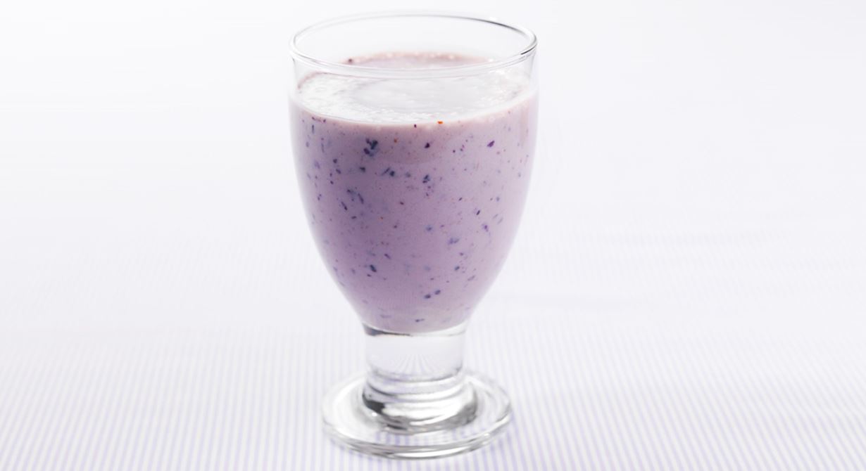 En näringstät drink med kvarg som ger bra med proteiner. Nyttiga blåbär och söt banan står för smaken.