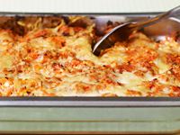 Alla gillar lasagne. Och denna enkla vegetariska med morötter, krossade tomater och cottage cheese är inget undantag. Mumsigt, tycker juniorerna på Tomaslundens förskola.