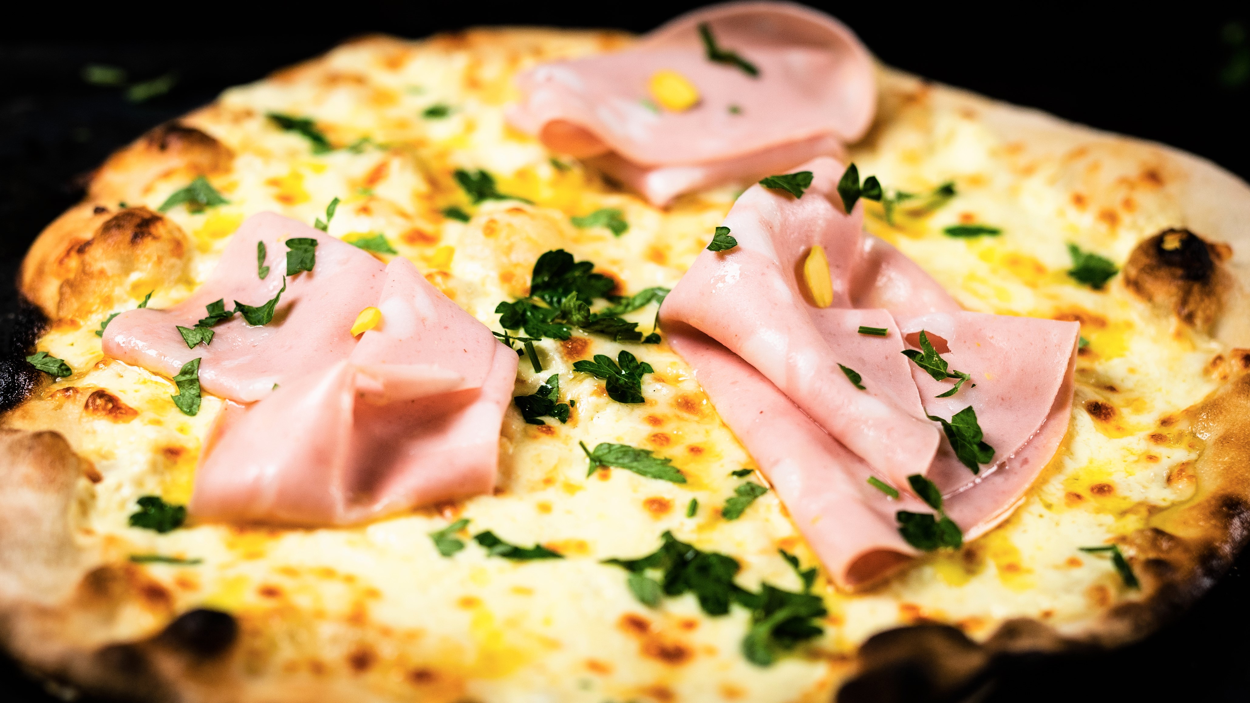 Roman Pizza Bianco Mortadella Chef's recipe Arla® Pro
