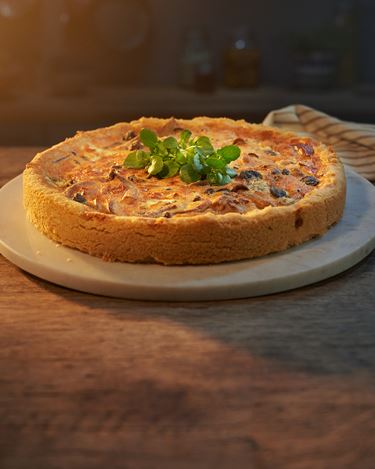 MUSHROOM AND BLUE CHEESE QUICHE