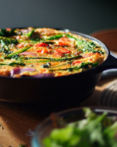 Broccoli and red onion frittata