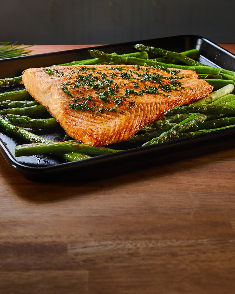 BAKED HERB SALMON | Lurpak®