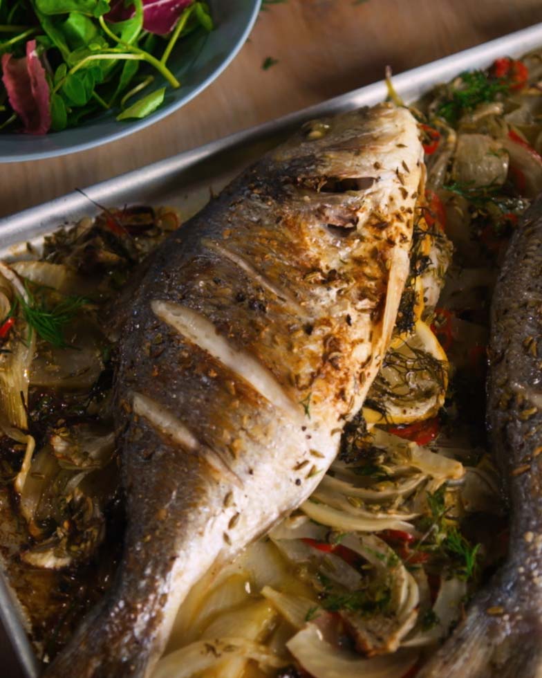 ROASTED SEA BREAM WITH FENNEL AND CHILLI Lurpak®